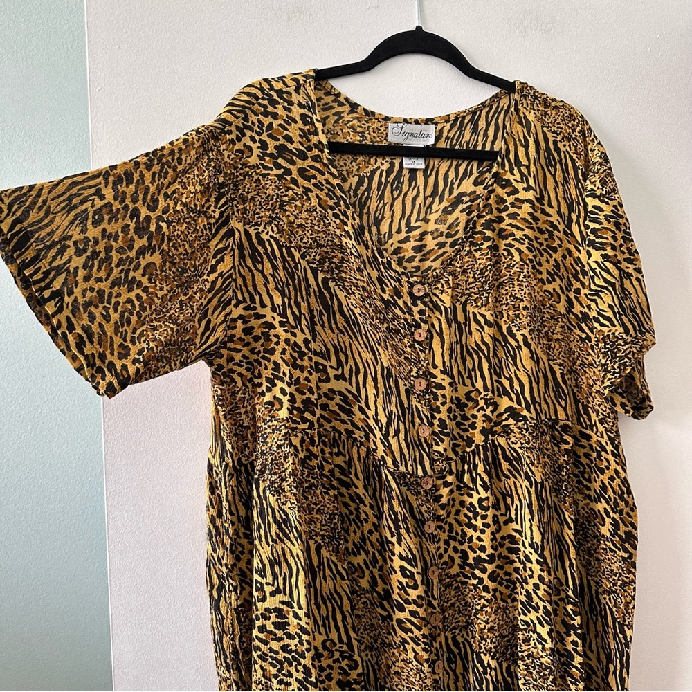 Vintage cheetah leopard faux linen flowy midi dress with wooden buttons